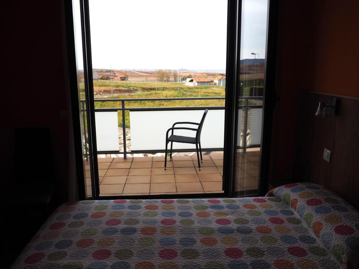 Apartamento Golf Buenas Vistas Cirueña 外观 照片